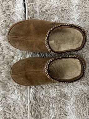 Ugg Tasman chestnut suede slippers